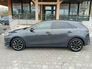 Kia CEED_5 1.0T 48V DCT 100 NIGHTLINE STD 6.000 km 22.990 &euro; Höhenkirchen-Siegertsbrun 85635