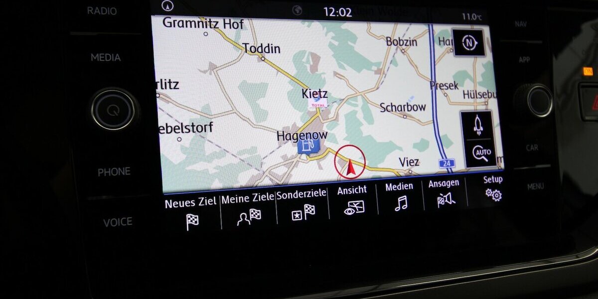 VW Polo VI Comfortline NAVI+WINTER-PAKET+TEMPOMAT 43.235 km 13.970 &euro; Hagenow 19230