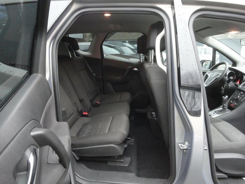 Opel Meriva Edition Autom Klima SHZ Allwetter Euro6 89.000 km 8.499 € Neuss 41462