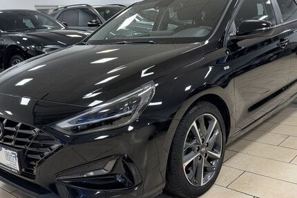 Hyundai i30 59.958 km 18.740 &euro; Bonn 53227