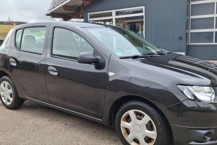 Dacia Sandero 163.000 km 2.450 &euro; bad Wurzach 88410