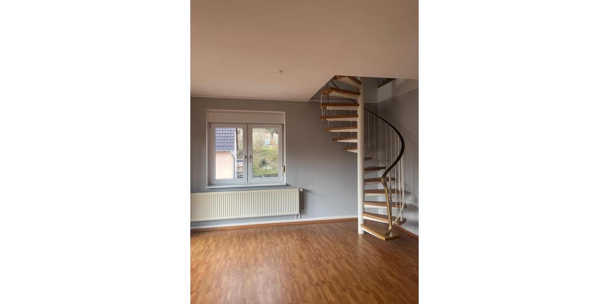 Maisonettenwohnung Querfurt - 6 Zimmer, 98 m&sup2;, 790&euro; | Angebot:26374867