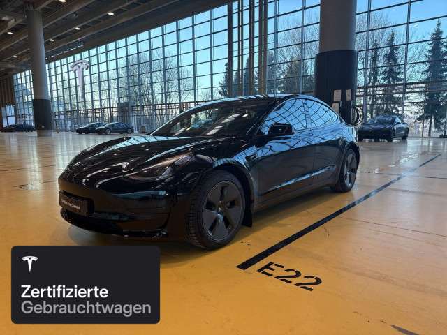 Tesla Model 3 48.150 km 26.400 &euro; Hanau 63457