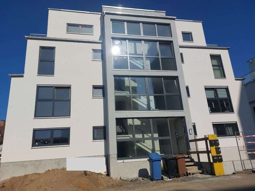 Wohnung zum Mieten in Niederrodenbach 1.240 € 98.85 m²