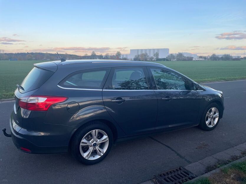 Ford Focus 163.000 km 2.499 € Gotha 99867