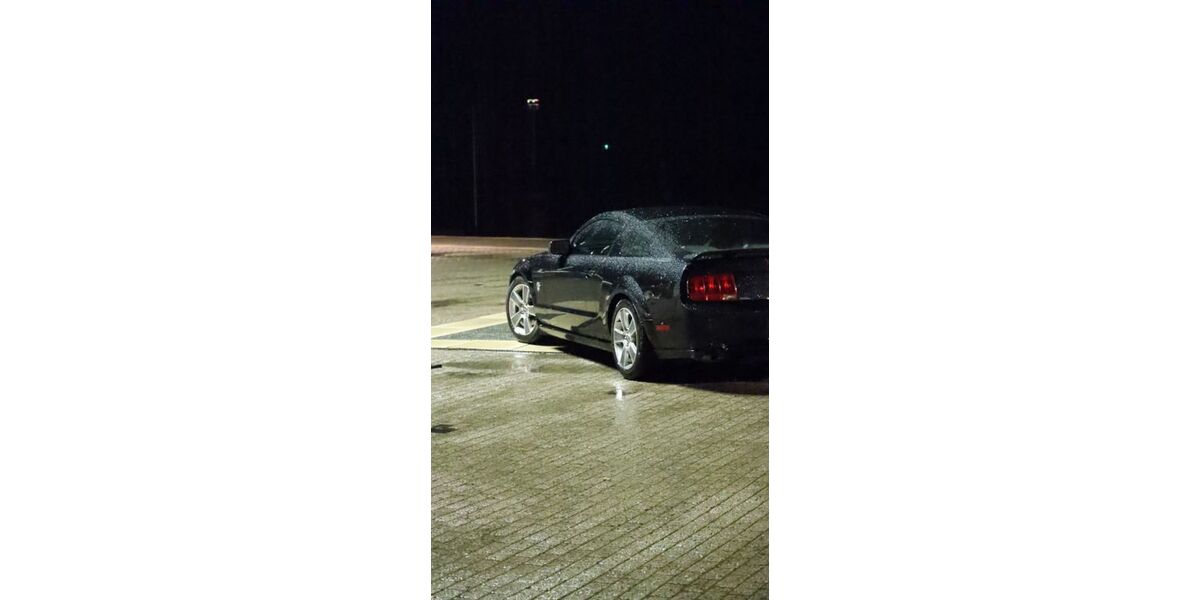 Ford Mustang 198.000 km 13.500 &euro; Ottendorf 24107