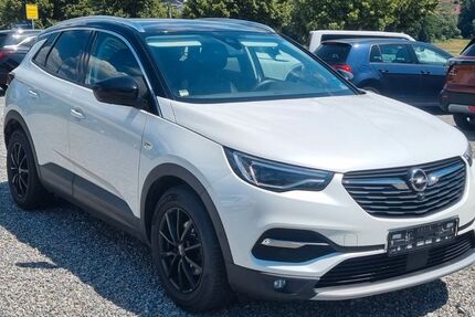 Opel Grandland (X) 171.000 km 8.290 &euro; Auerbach 94530