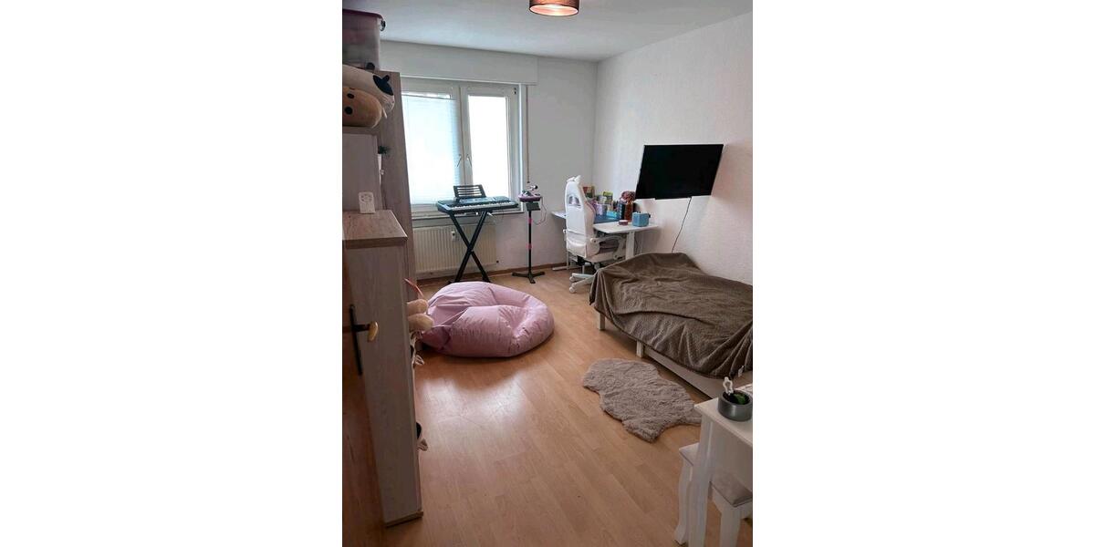 Erdgeschoßwohnung Papenburg - 3 Zimmer, 110 m&sup2;, 1.060&euro; | Angebot:26383576