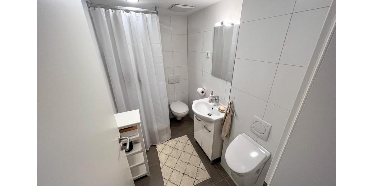 Etagenwohnung Tiefenbach - 3 Zimmer, 93 m&sup2;, 900&euro; | Angebot:26476771