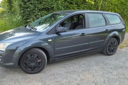 Ford Focus 299.500 km 2.500 &euro; Stolk 24890
