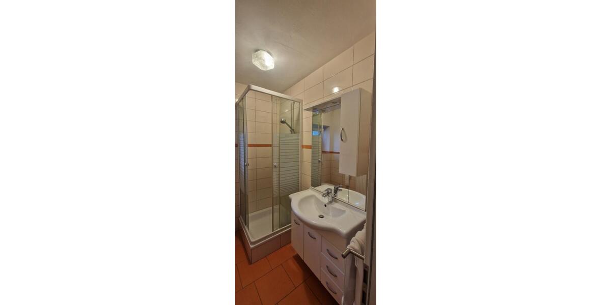 Etagenwohnung Villingen-Schwenningen Schwenningen - 1 Zimmer, 14 m&sup2;, 270&euro; | Angebot:25989277