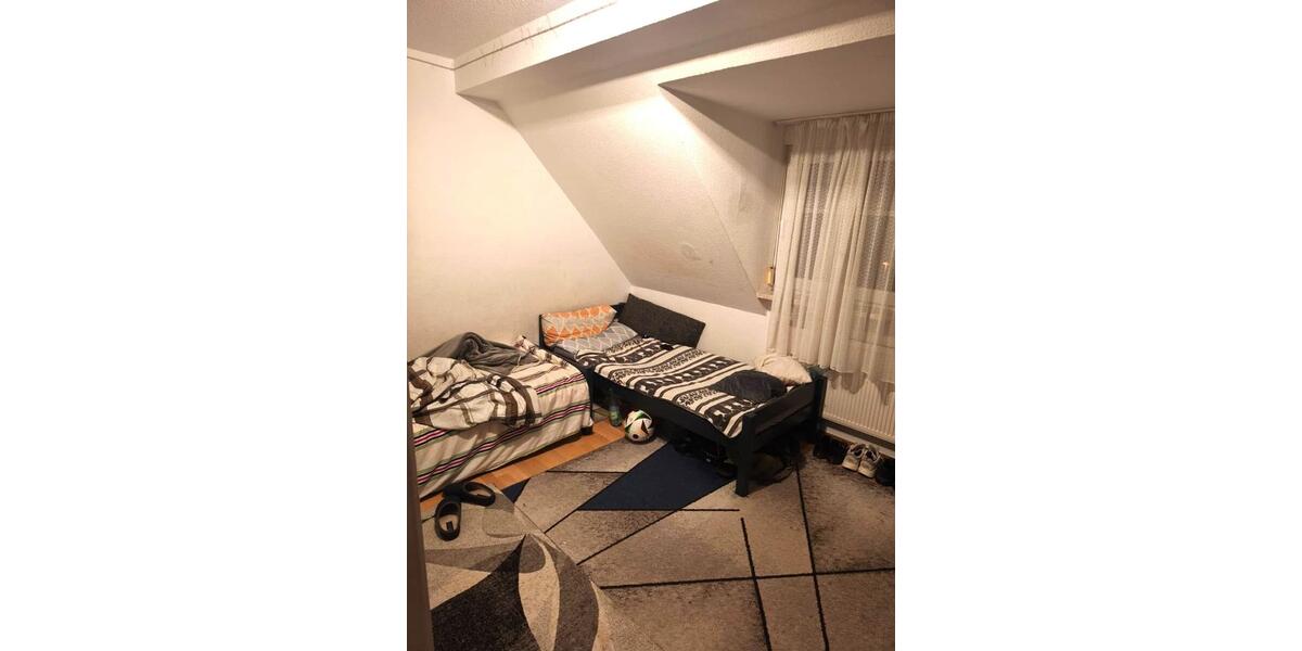 Dachgeschoßwohnung Bad Kreuznach Bad Münster am Stein-Ebernburg - 3 Zimmer, 80 m&sup2;, 750&euro; | Angebot:26560329