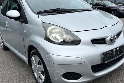 Toyota Aygo (X) 127.000 km 2.990 € Augsburg 86165