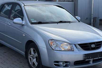 Kia Cerato 138.000 km 2.490 &euro; Hildesheim 31137