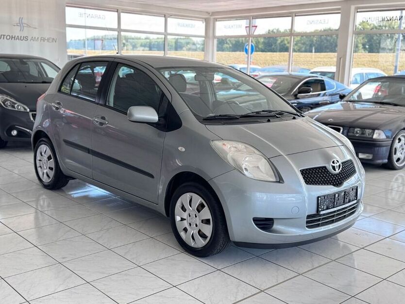 Yaris