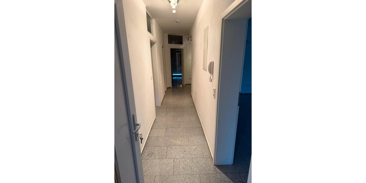 Erdgeschoßwohnung Schmelz - 5 Zimmer, 105 m&sup2;, 800&euro; | Angebot:26393242