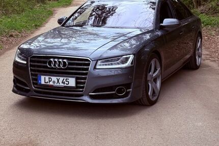 Audi A8 232.000 km 21.900 &euro; Passau 94032