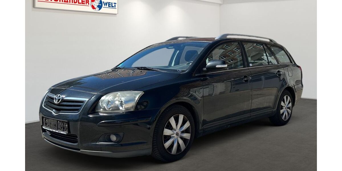 Toyota Avensis 77.752 km 4.199 &euro; Berlin 12681