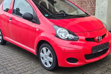 Toyota Aygo (X) 102.900 km 1.750 &euro; düren 52349