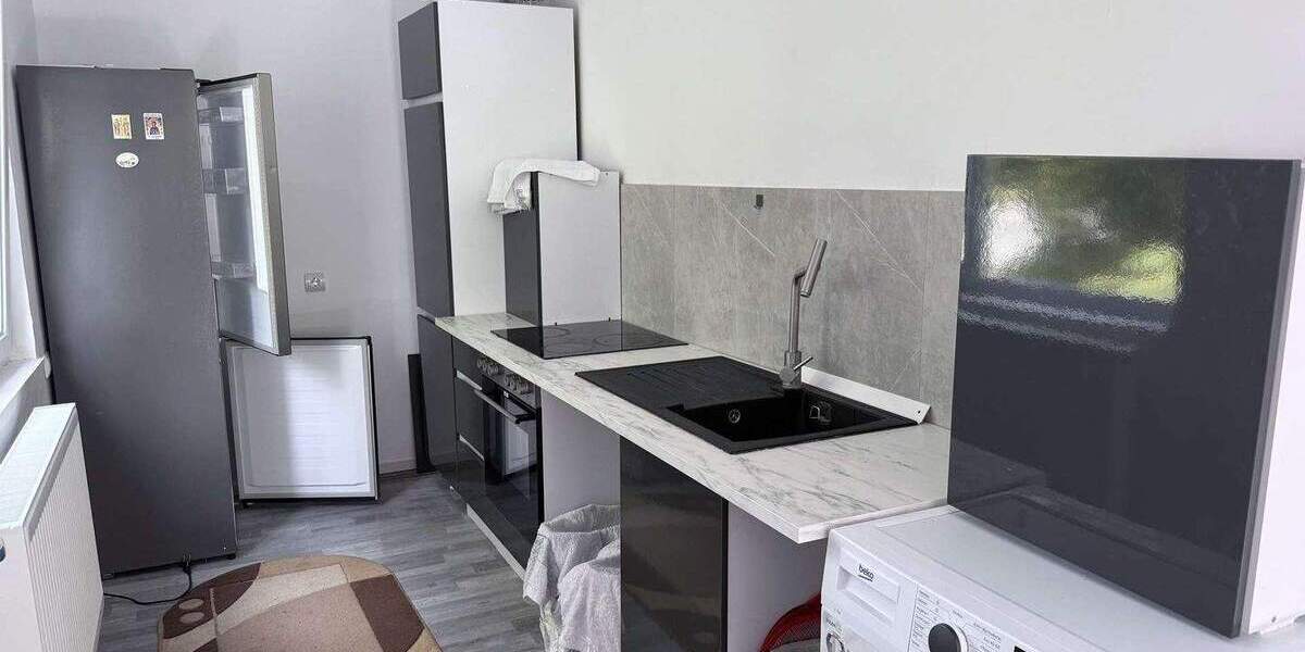 Mehrfamilienhaus, Wohnhaus Hohenroda Oberbreitzbach - 8 Zimmer, 155 m&sup2;, 800&euro; | Angebot:24556023