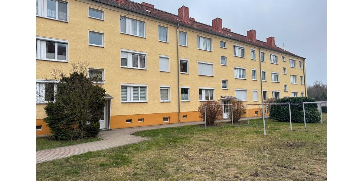 Etagenwohnung Oschersleben (Bode) - 3 Zimmer, 56 m&sup2;, 560&euro; | Angebot:26320935