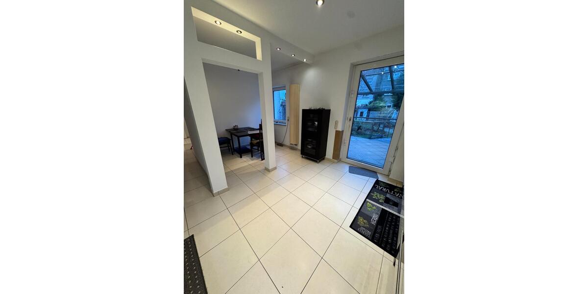 Doppelhaushälfte Hamm - 5 Zimmer, 140 m&sup2;, 1.400&euro; | Angebot:24951742