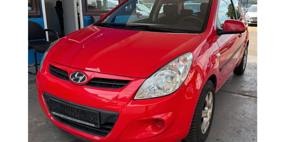 Hyundai i20 65.162 km 5.099 &euro; Mönchengladbach 41199