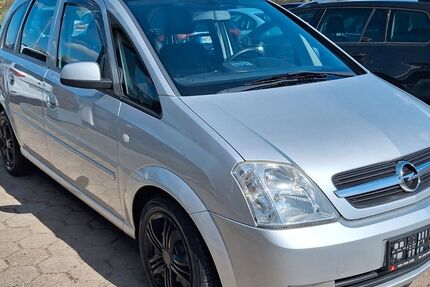 Opel Meriva 144.956 km 3.999 &euro; Stapelfeld 22145
