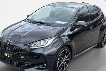 Toyota Yaris 35.000 km 22.950 &euro; Kreuztal 57223