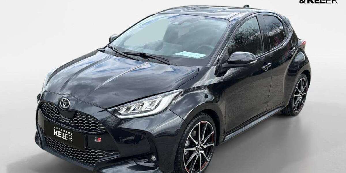 Toyota Yaris 35.000 km 22.950 &euro; Kreuztal 57223