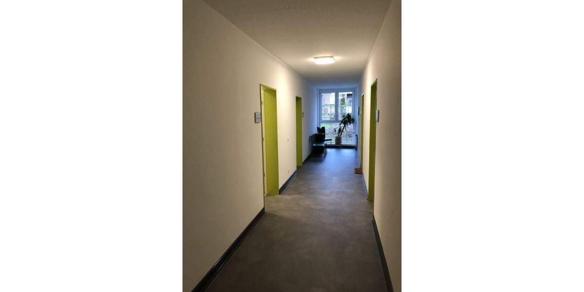 Gewerbeobjekt Giebelstadt - 1 Zimmer, 30 m&sup2;, 345&euro; | Angebot:25700094