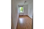 Einziehen & Wohlfühlen: Barrierefreundliche 2-Zimmer-Wohnung mit saniertem Bad - Erdgeschoßwohnung Bad Lauchstädt Kleinlauchstädt | Angebot:26526549