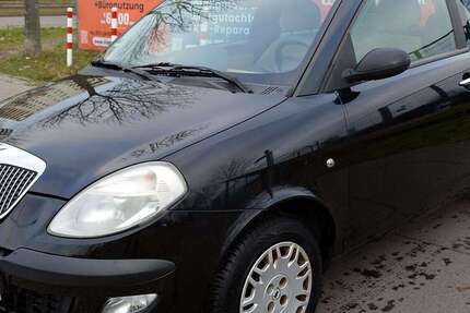 Lancia Ypsilon 167.400 km 1.600 &euro; Berlin 12681