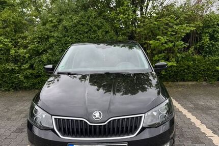 Skoda Fabia 110.000 km 8.900 &euro; Remscheid 42897