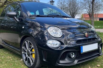 Abarth 695C 13.500 km 34.490 &euro; Starnberg 82319