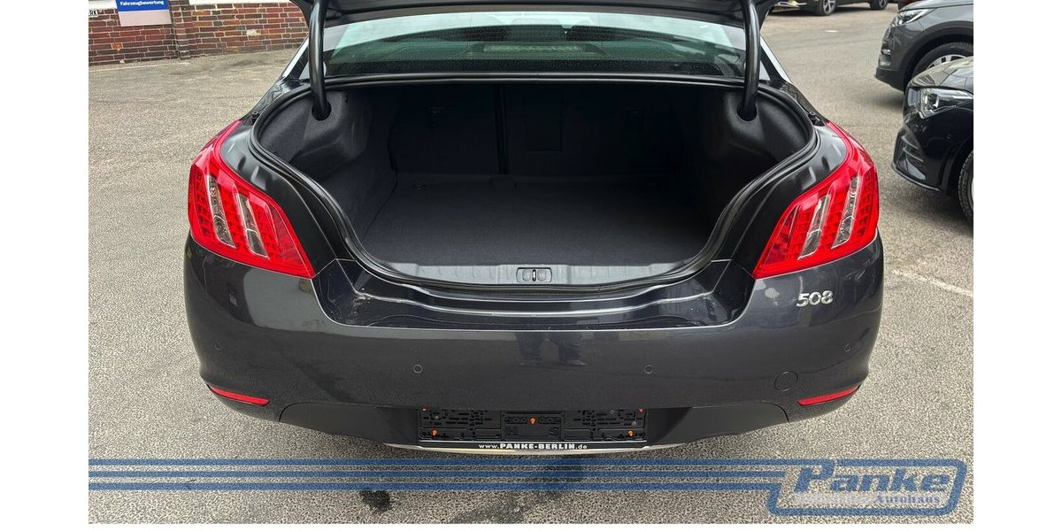 Peugeot 508 Active 1.6 EAT*HUD*SHZ*Xenon*NAV*PDC*BT* 98.186 km 9.980 &euro; Berlin 13187