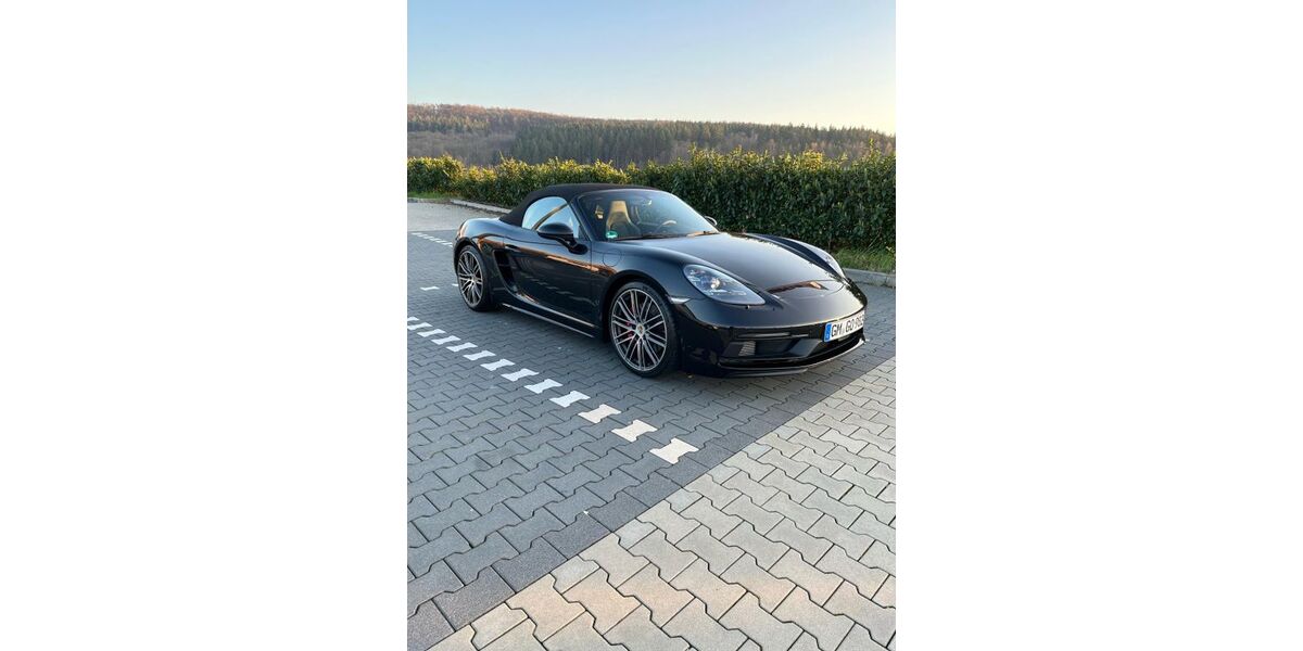 Porsche Boxster 7.500 km 104.200 &euro; marienheide 51709