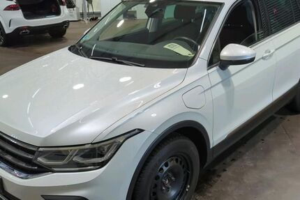 VW Tiguan 58.255 km 25.445 &euro; Uetersen bei Hamburg 25436