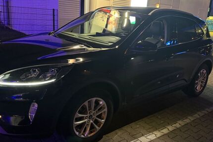 Ford Kuga 113.000 km 18.900 &euro; osnabrück 49076