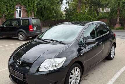Toyota Auris 240.000 km 3.950 &euro; Miltenberg 63897
