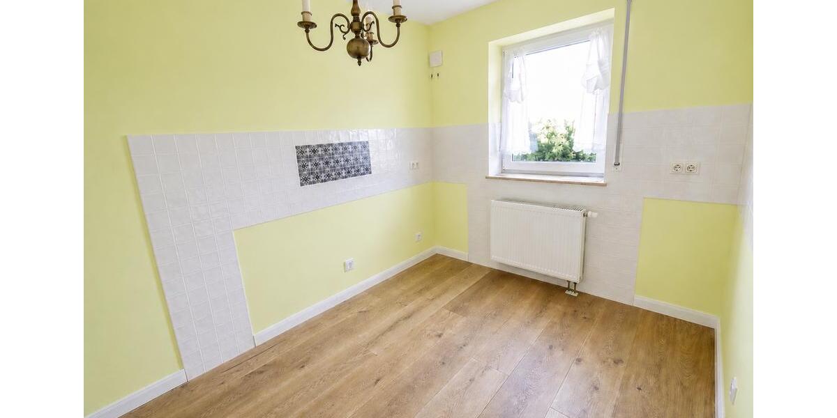Erdgeschoßwohnung Friedewald - 4 Zimmer, 88 m&sup2;, 239.000&euro; | Angebot:26781200