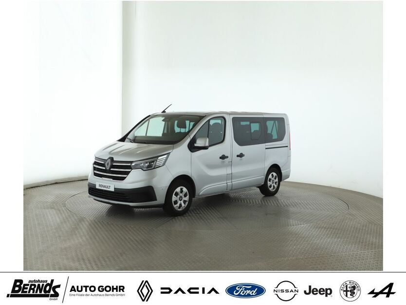 Renault Trafic 16.088 km 37.210 € Oberhausen 46049
