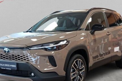 Toyota Corolla Cross 2.500 km 38.840 &euro; Pirna 01796