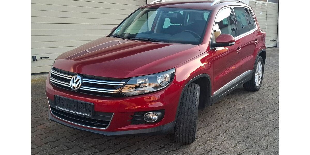 VW Tiguan 82.700 km 12.199 &euro; Amberg 92224