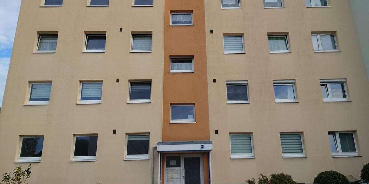 Etagenwohnung Leopoldshöhe - 5 Zimmer, 100 m&sup2;, 1.000&euro; | Angebot:27033015