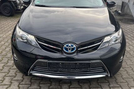 Toyota Auris 79.000 km 10.550 &euro; Bürstadt 68642