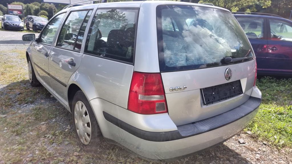 VW Golf 180.400 km 2.112 &euro; Beilngries 92339