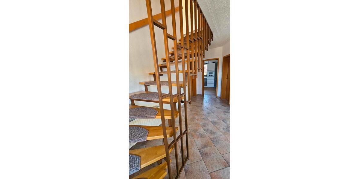 Einfamilienhaus Aschersleben - 4 Zimmer, 120 m&sup2;, 1.200&euro; | Angebot:26320901