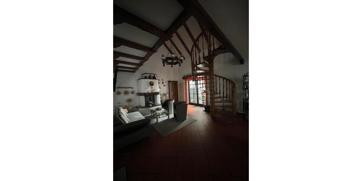Villa Schwalbach - 8 Zimmer, 396 m&sup2;, 630.000&euro; | Angebot:26407452