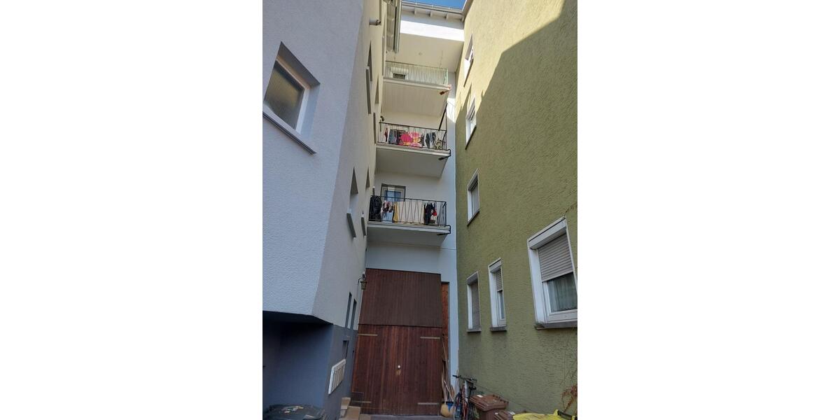 Dachgeschoßwohnung Heilbronn Kernstadt - 3 Zimmer, 60 m&sup2;, 215.000&euro; | Angebot:26223398